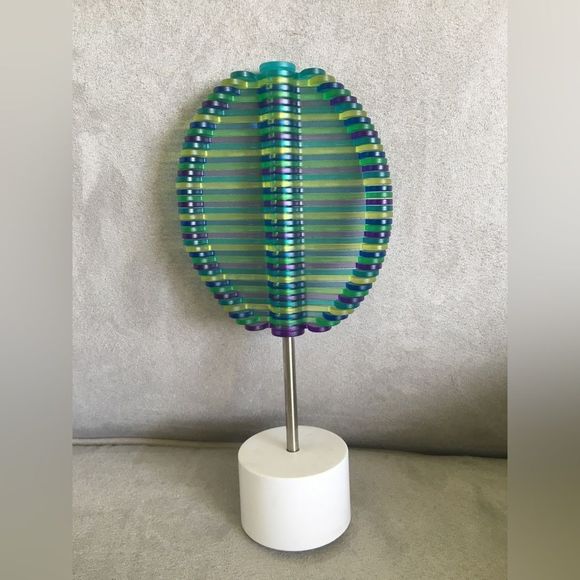 Playable Art Spin Toy - Picture 2 of 2